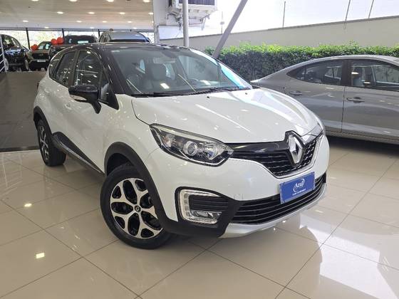 RENAULT CAPTUR 1.6 16V SCE FLEX INTENSE X-TRONIC RENAULT CAPTUR 1.6 16V SCE FLEX INTENSE X-TRONIC
